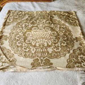 Pottery Barn Pillow Cover 24 by 24